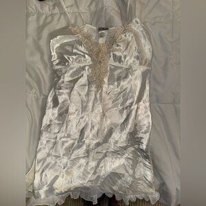 Linea Donatella Ivory Satin Chemise